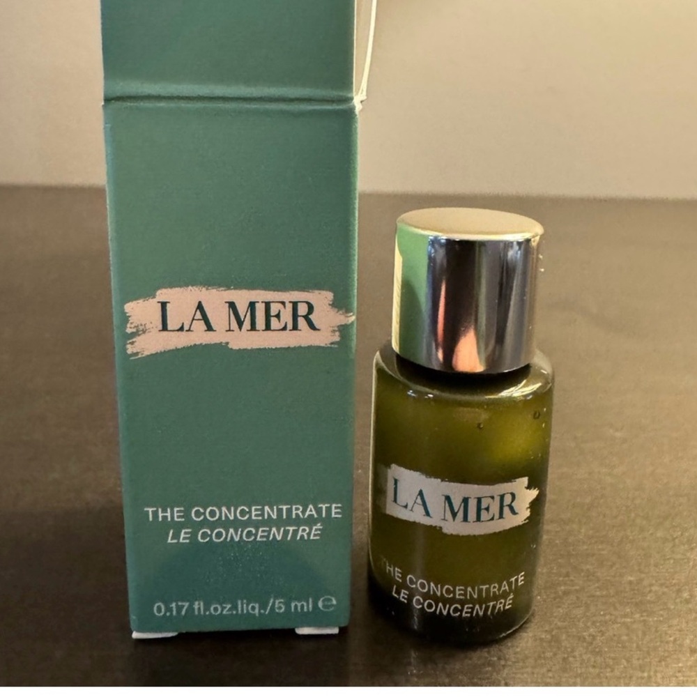 La Mer The Concentrate in Green and Silver